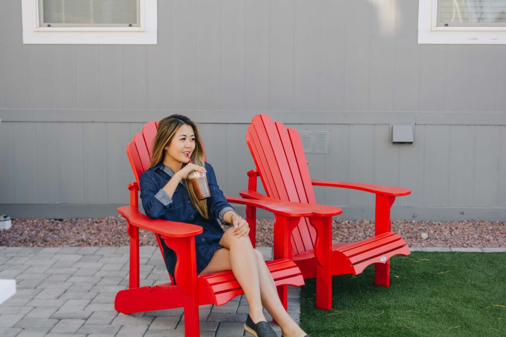 Demi Bang, Arizona blogger, spending the weekend at The Strawberry Inn.