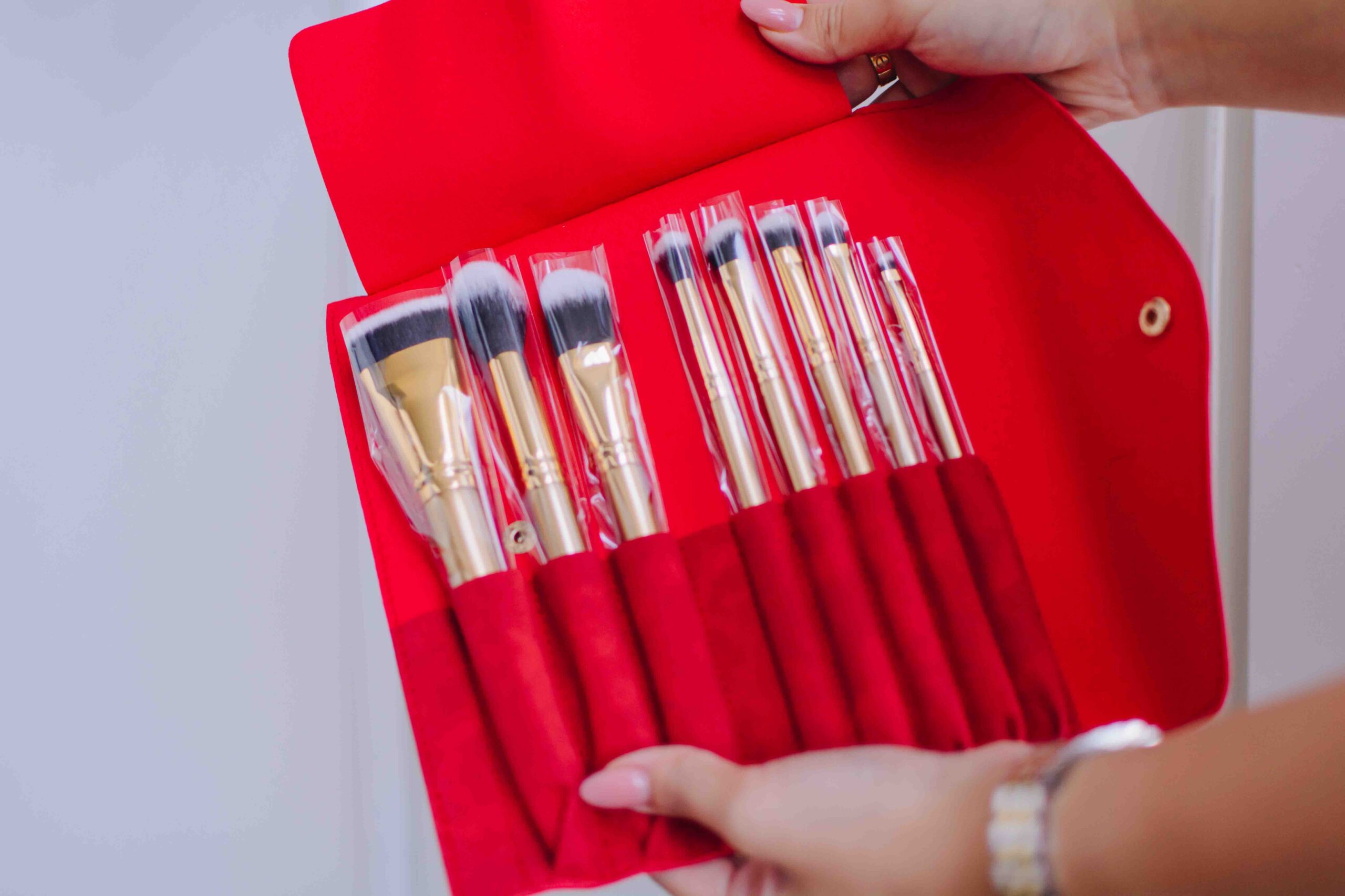 Luxie Glitter and Gold Brush Set