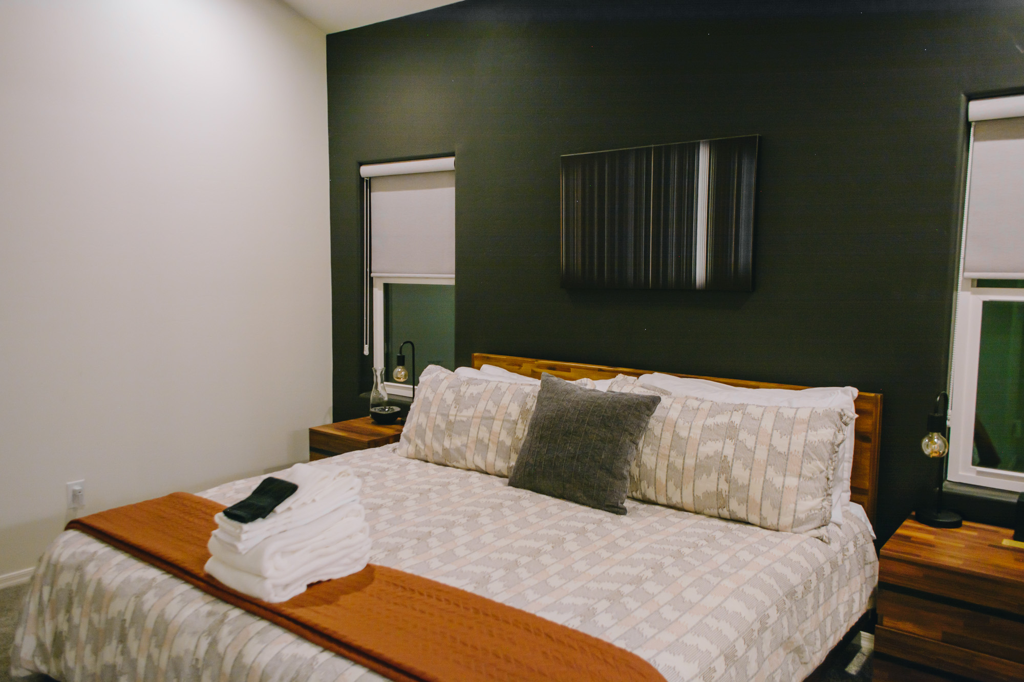 Arizona influencer Demi Bang shares a Modern Airbnb cabin in Pine, Arizona