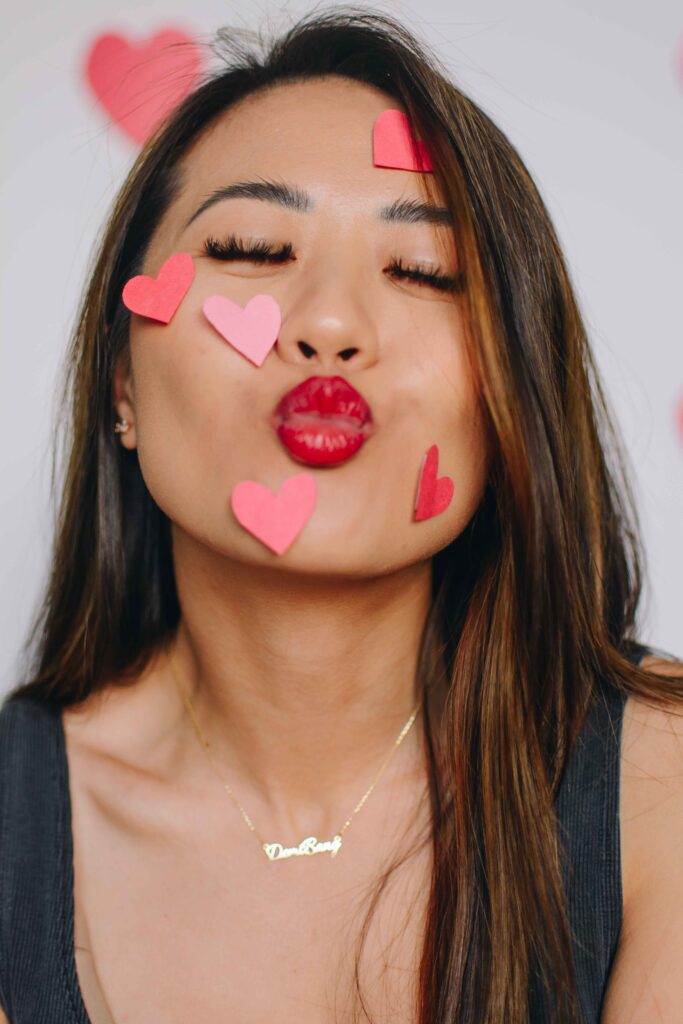 Arizona blogger Demi Bang doing 14 days of Valentine's Day!